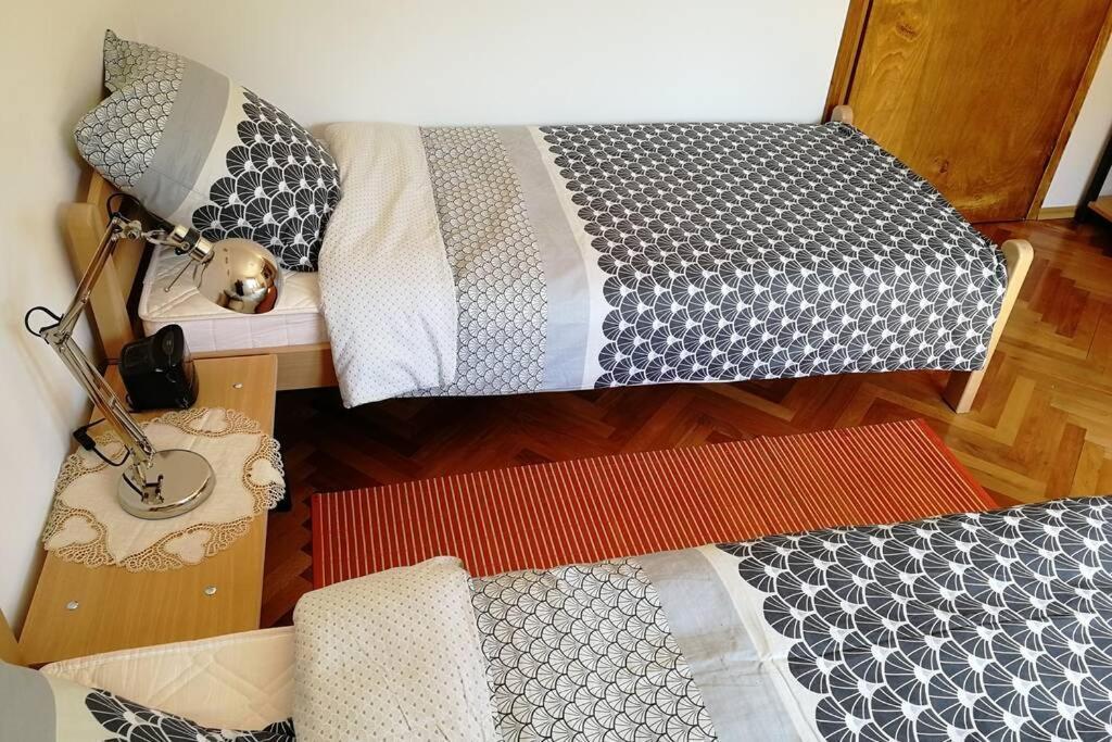 Appartement Zrm Center à Idrija Extérieur photo